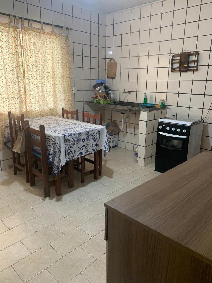 Casa Agradável há 80 metros praia toninhas Ubatuba Exterior foto