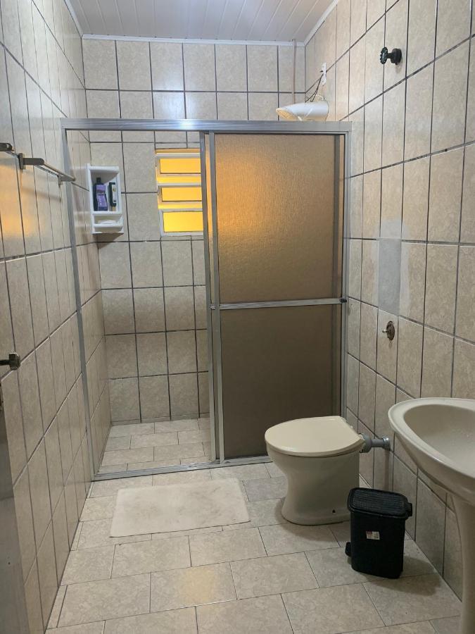 Casa Agradável há 80 metros praia toninhas Ubatuba Exterior foto