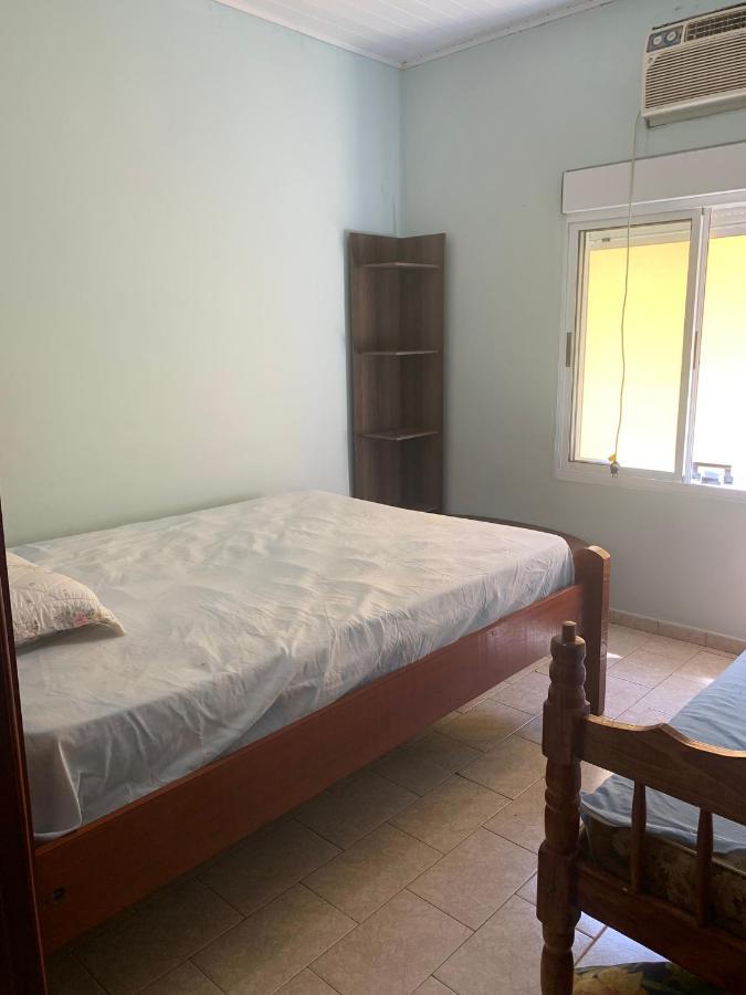 Casa Agradável há 80 metros praia toninhas Ubatuba Exterior foto
